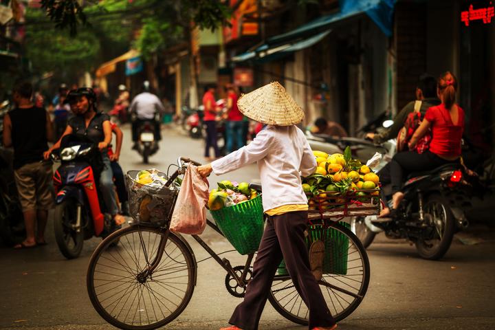 Chuyên gia Hotspot Matrix phân tích: Khung hình đọ sắc cực căng: và marketing video
