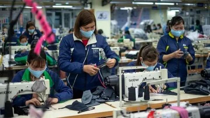 Mỹ Tâm: Họa mi tóc nâu và mối quan hệ với học trò